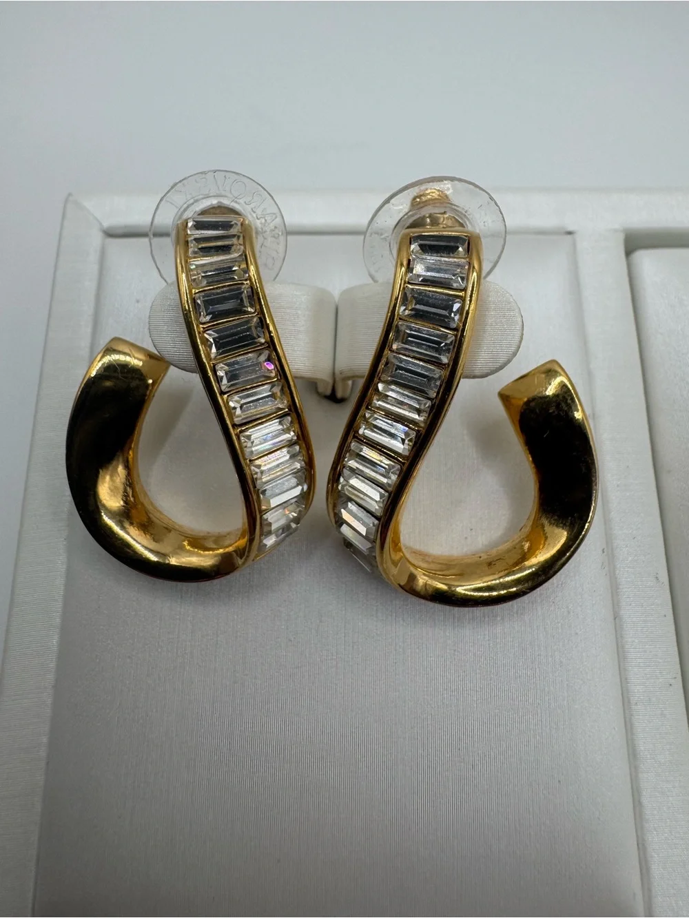 Vintage 1990s Signed Swarovski Baguette Crystal Gold Ribbon Twist Hoop Earrings